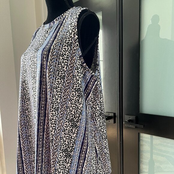 Apt. 9 sleeveless tunic top in size XXL - Picture 4 of 10